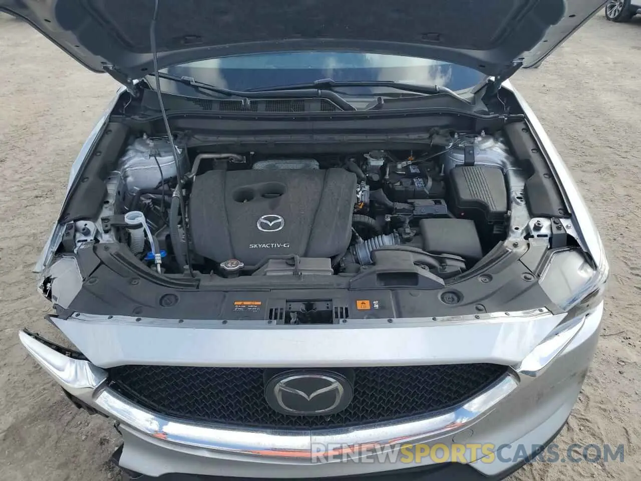 12 fotografías del automóvil dañado JM3KFBDM4M0454684 MAZDA CX-5 2021
