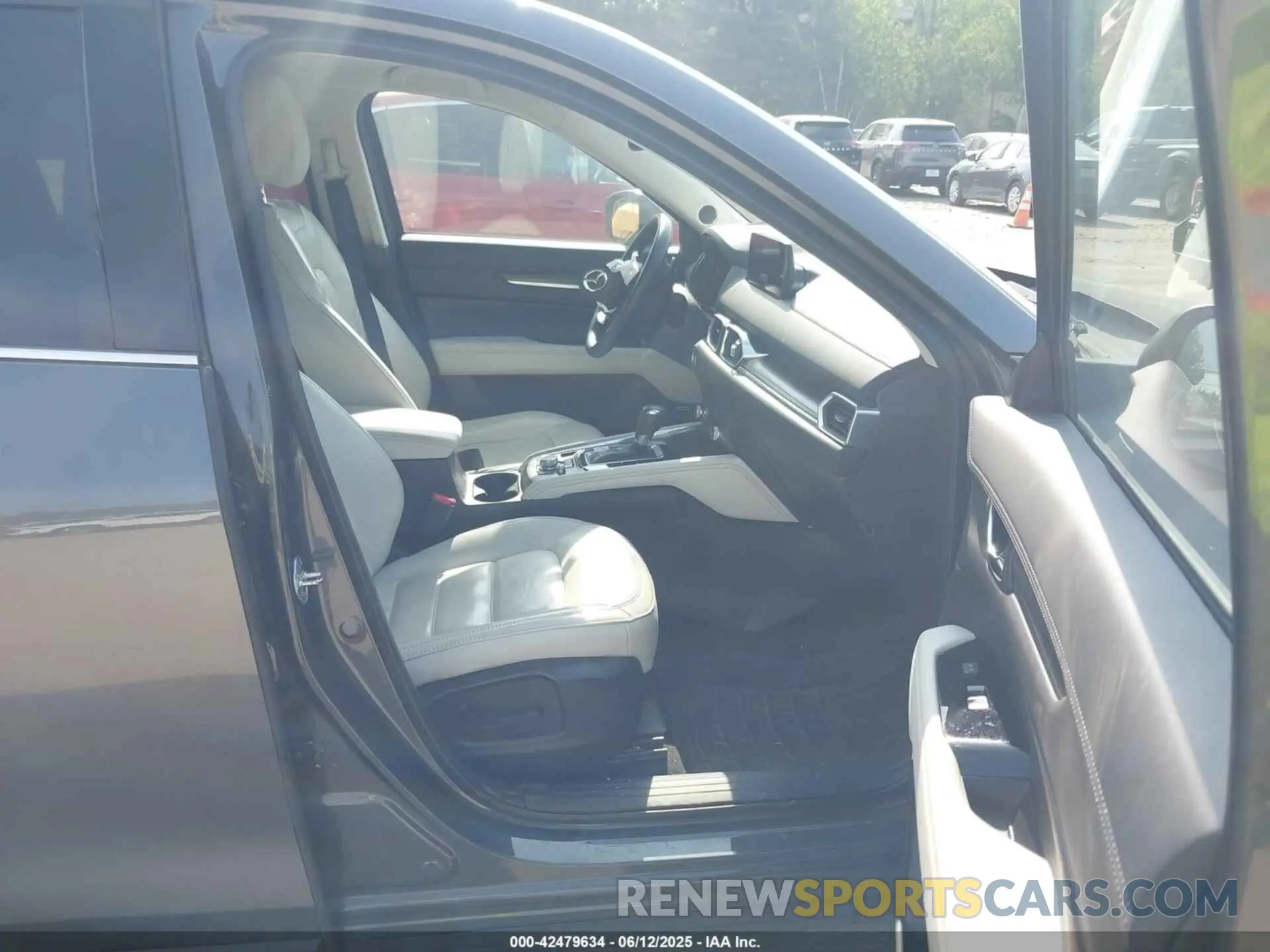 5 fotografías del automóvil dañado JM3KFBDM5M0436307 MAZDA CX-5 2021
