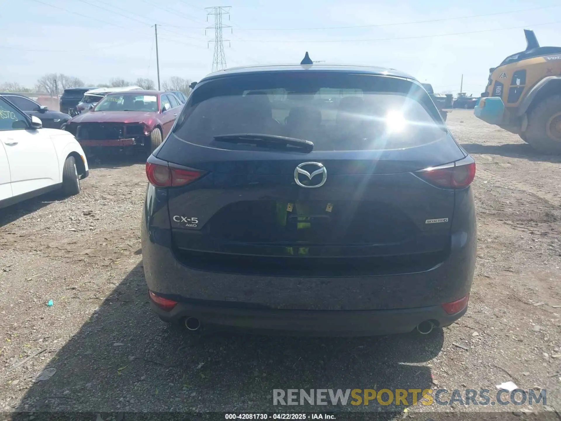 16 fotografías del automóvil dañado JM3KFBDM5M1378497 MAZDA CX-5 2021