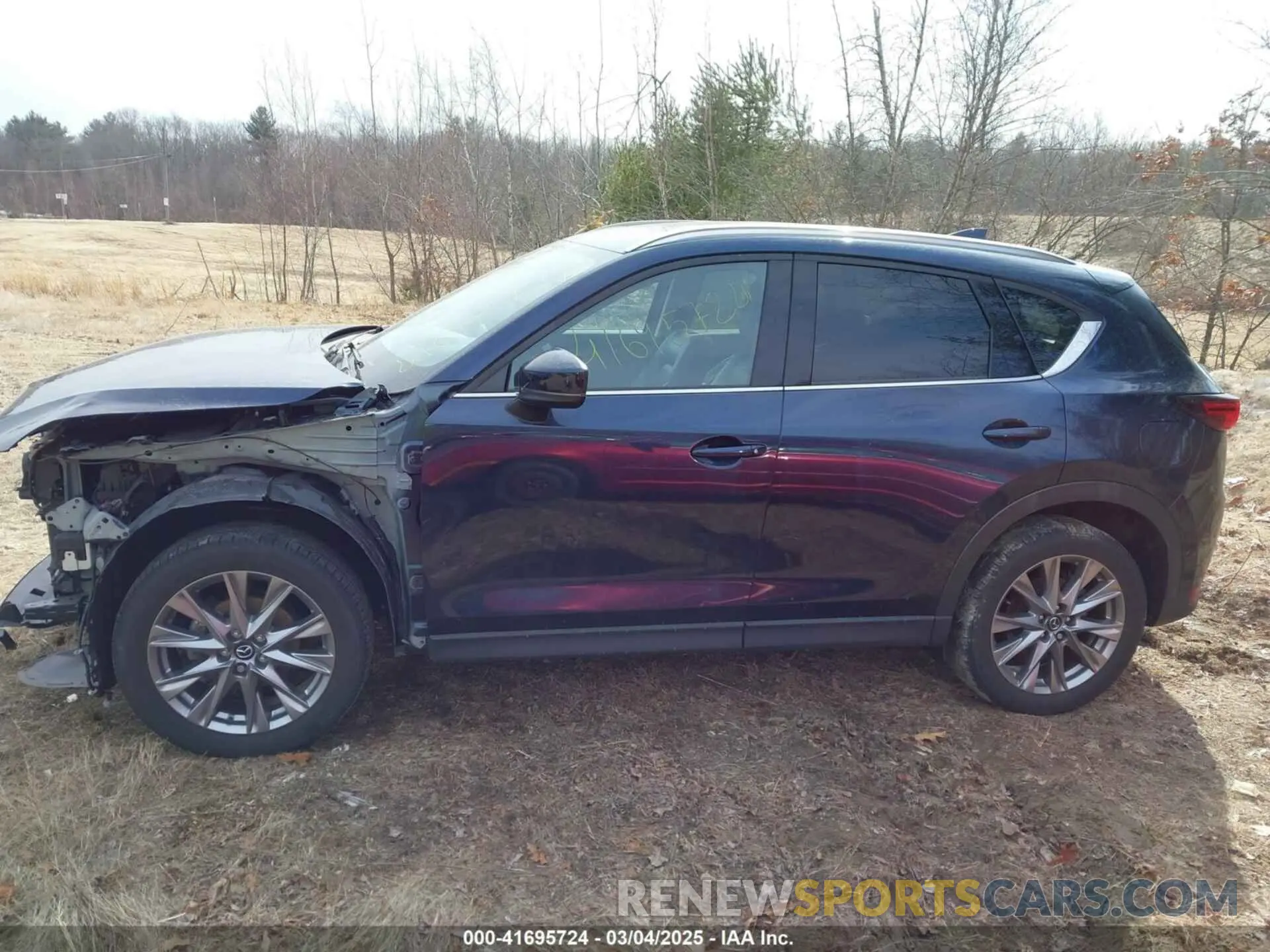 15 fotografías del automóvil dañado JM3KFBDM5M1438407 MAZDA CX-5 2021