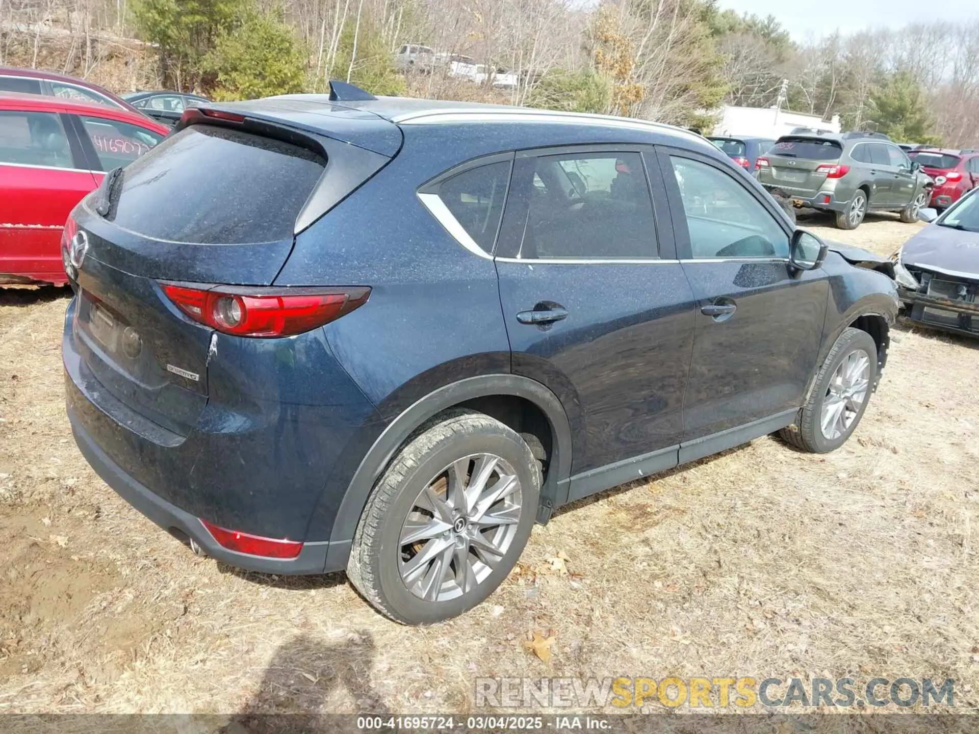 4 fotografías del automóvil dañado JM3KFBDM5M1438407 MAZDA CX-5 2021