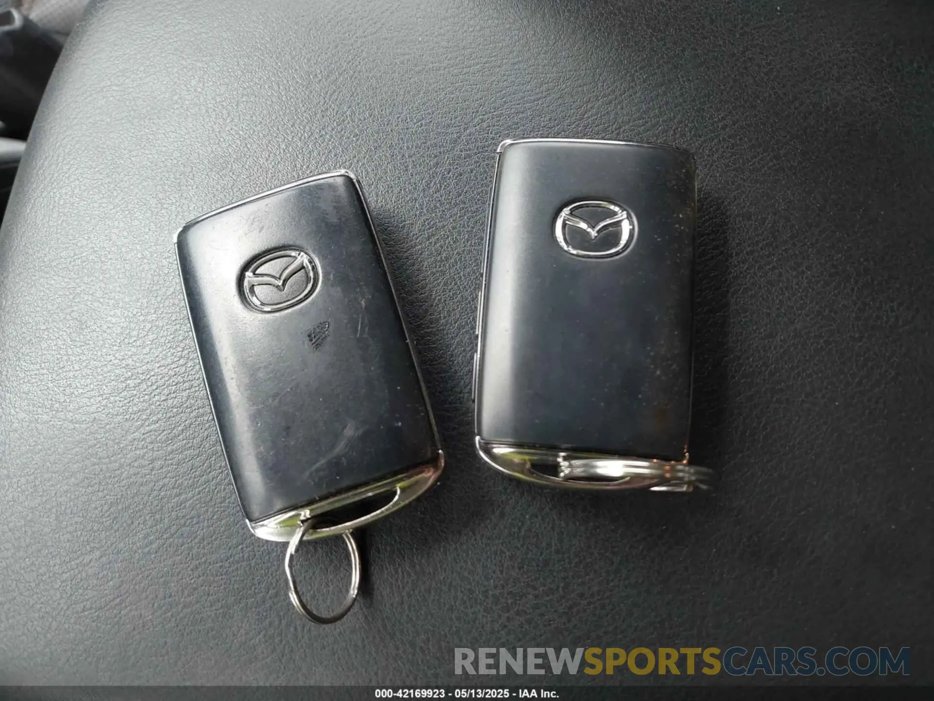 11 fotografías del automóvil dañado JM3KFBDM6M0413327 MAZDA CX-5 2021