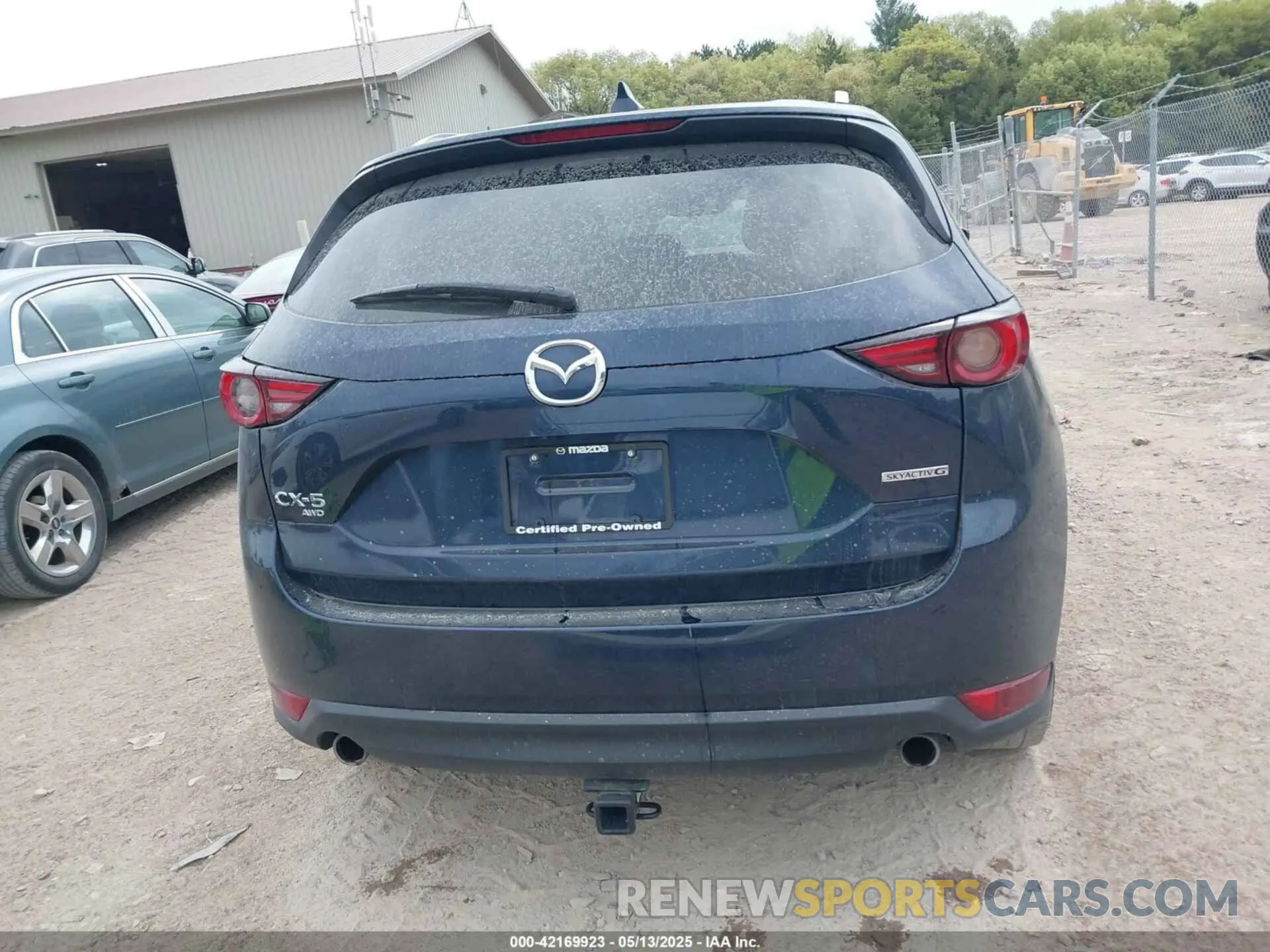 16 fotografías del automóvil dañado JM3KFBDM6M0413327 MAZDA CX-5 2021
