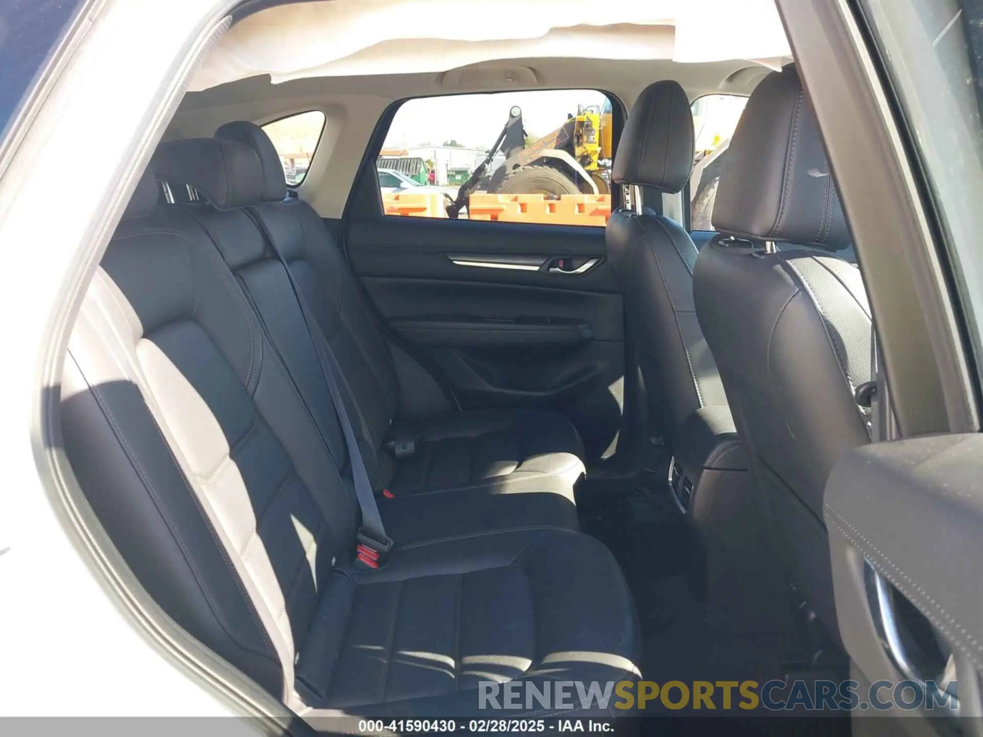 8 fotografías del automóvil dañado JM3KFBDM6M0483135 MAZDA CX-5 2021