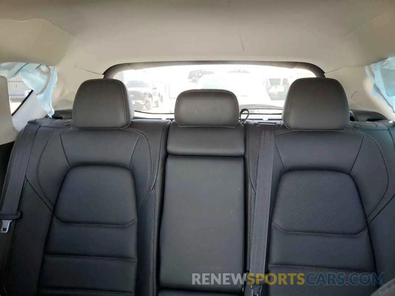 10 fotografías del automóvil dañado JM3KFBDM6M1368061 MAZDA CX-5 2021