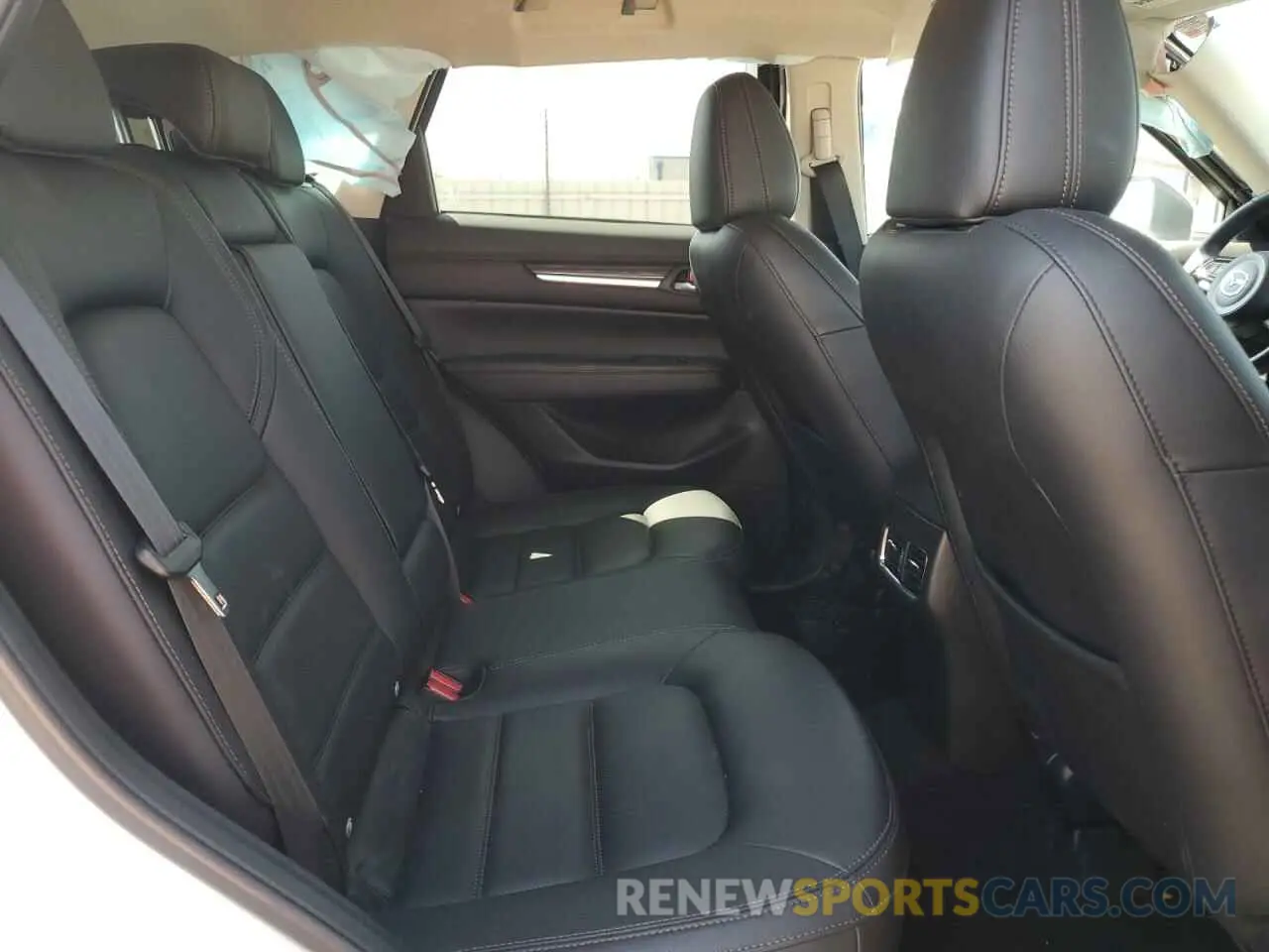 11 fotografías del automóvil dañado JM3KFBDM6M1368061 MAZDA CX-5 2021