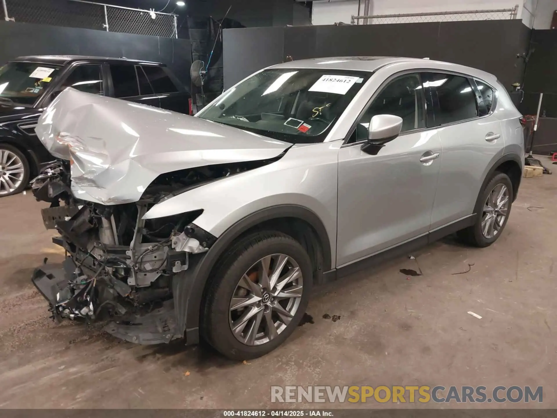 2 fotografías del automóvil dañado JM3KFBDM7M1392644 MAZDA CX-5 2021