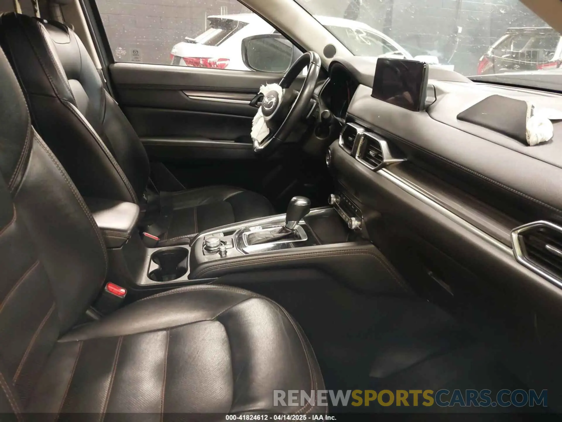 5 fotografías del automóvil dañado JM3KFBDM7M1392644 MAZDA CX-5 2021