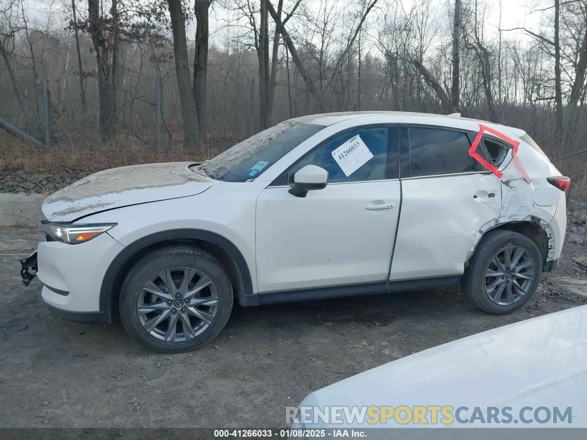 14 fotografías del automóvil dañado JM3KFBDM8M0493892 MAZDA CX-5 2021
