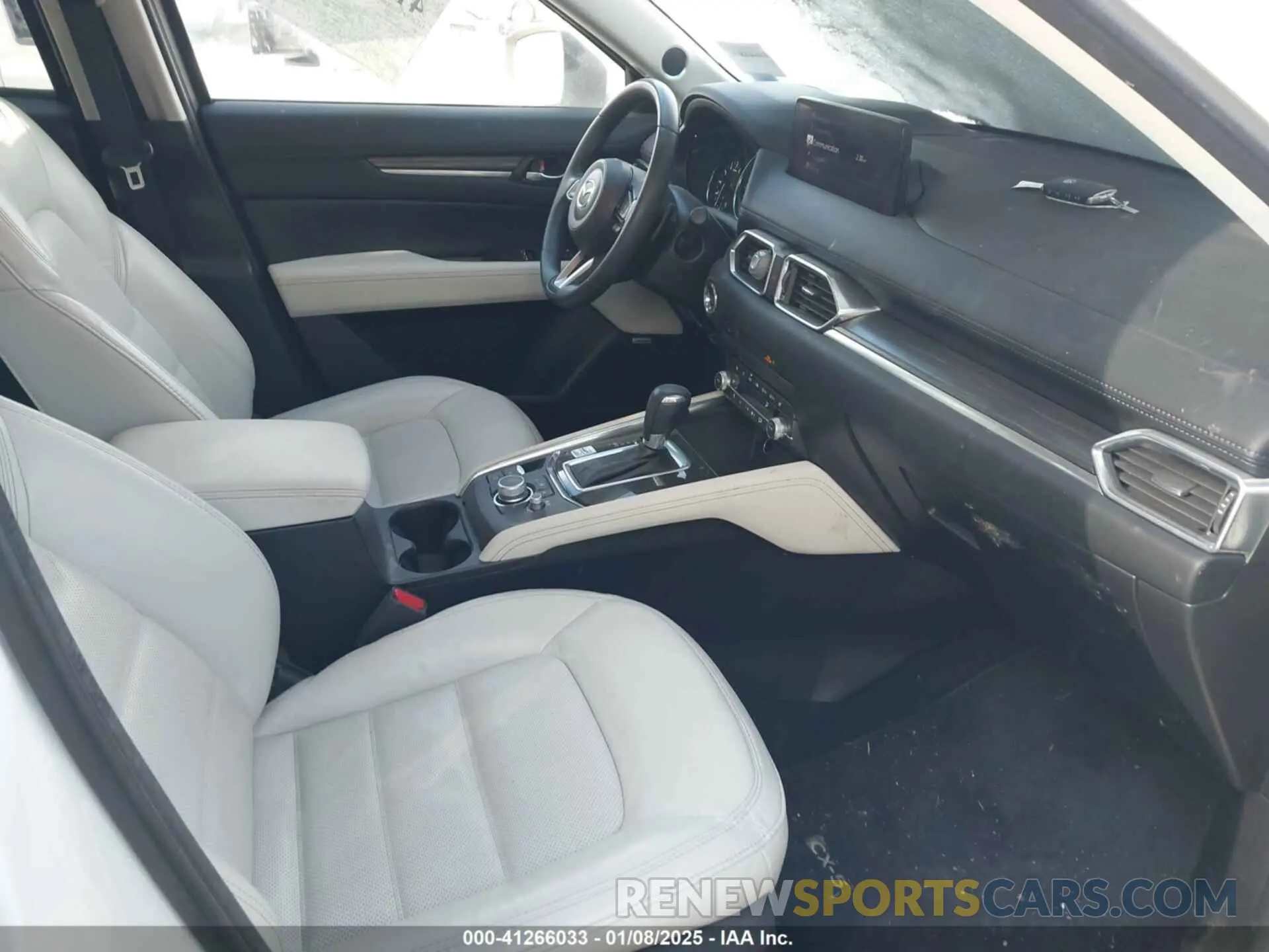 5 fotografías del automóvil dañado JM3KFBDM8M0493892 MAZDA CX-5 2021