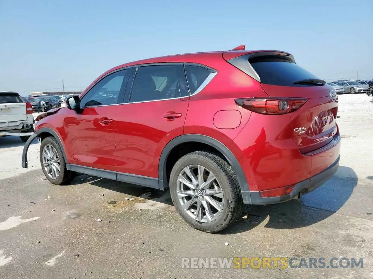 2 fotografías del automóvil dañado JM3KFBDM9M0490614 MAZDA CX-5 2021