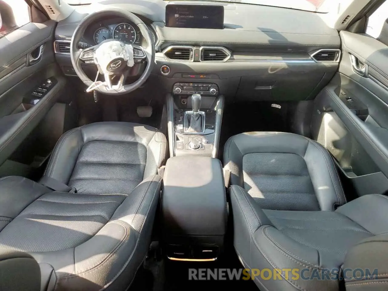 8 fotografías del automóvil dañado JM3KFBDM9M0490614 MAZDA CX-5 2021