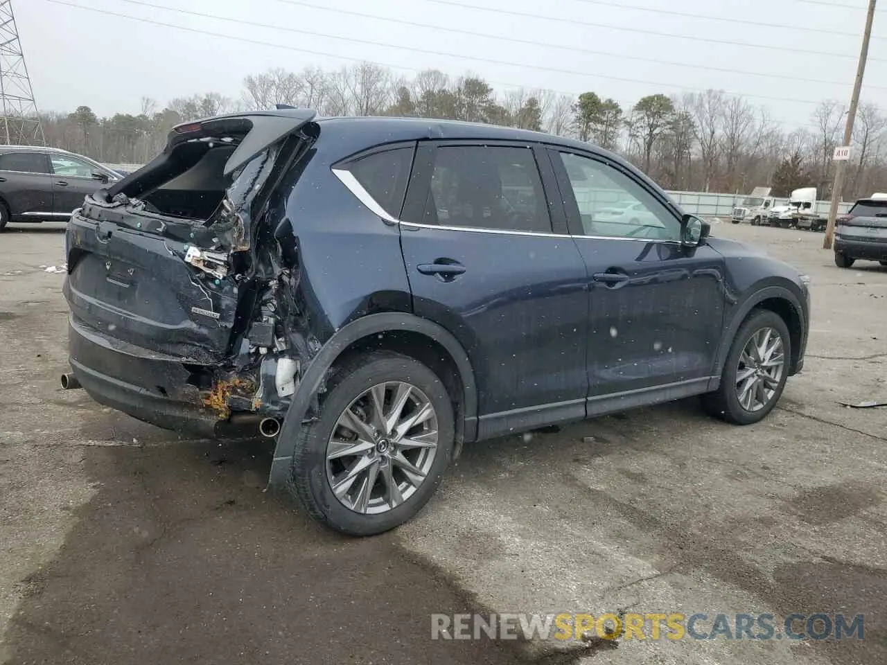 3 fotografías del automóvil dañado JM3KFBDM9M1340108 MAZDA CX-5 2021