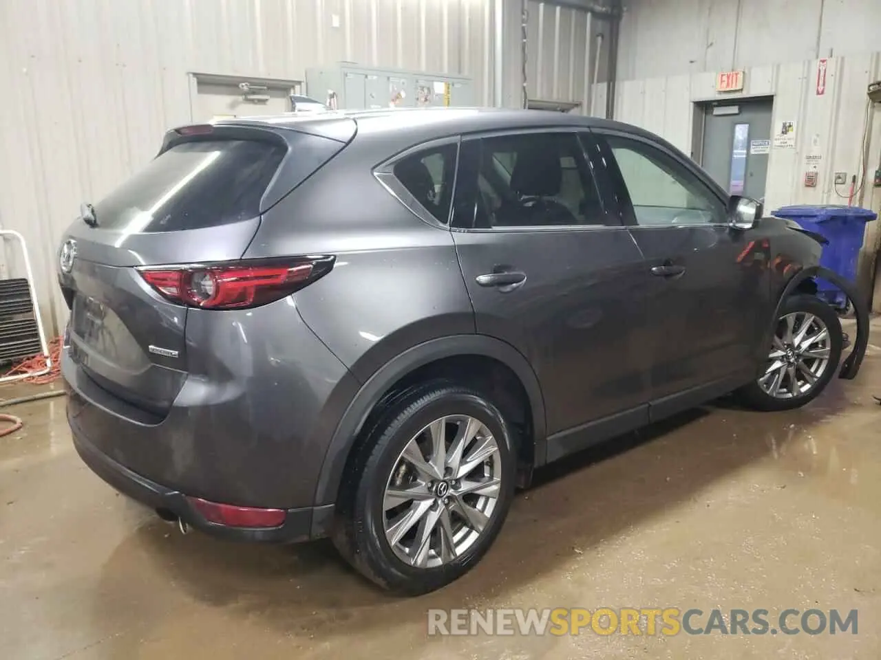 3 fotografías del automóvil dañado JM3KFBDM9M1345941 MAZDA CX-5 2021