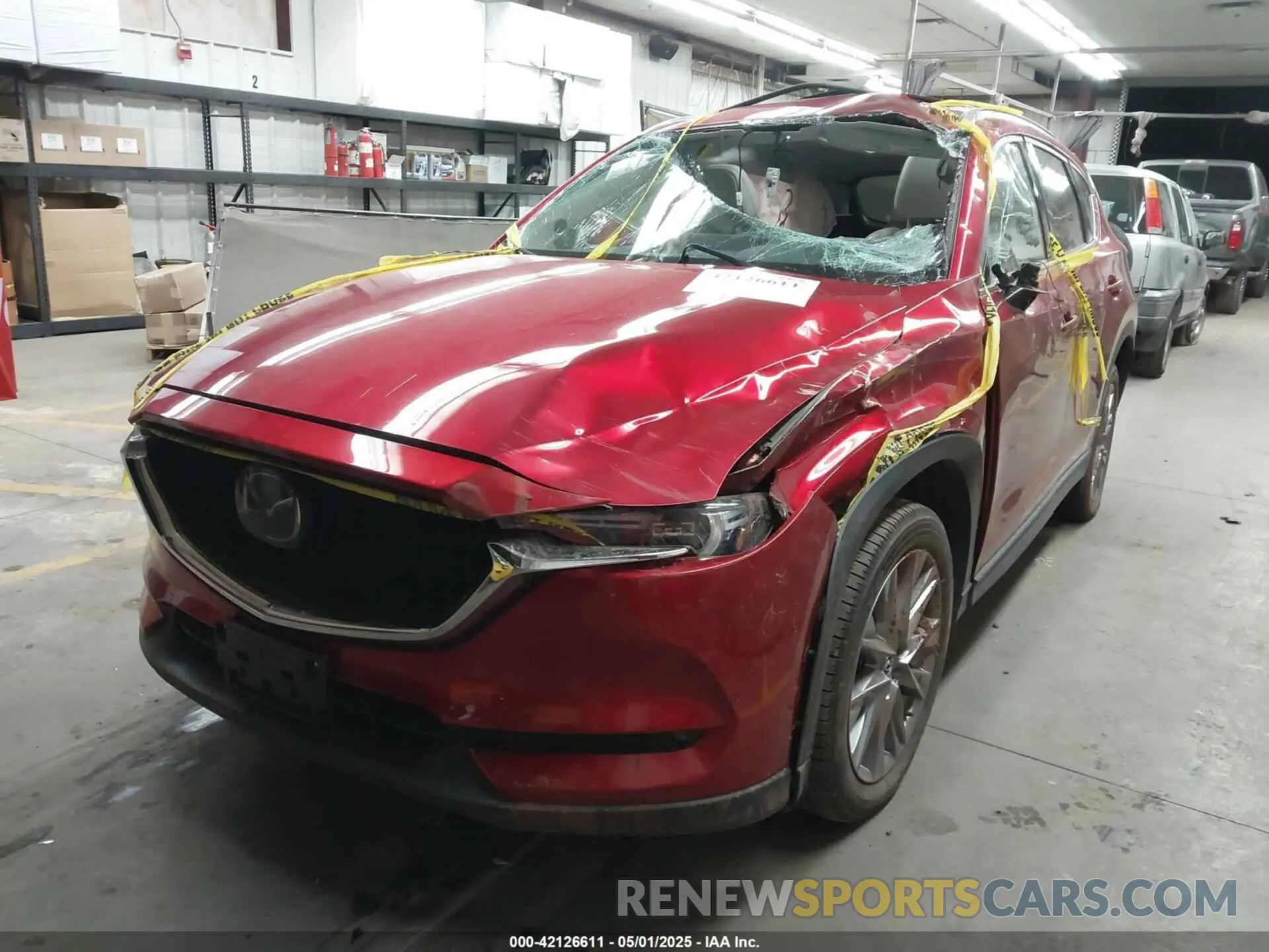 2 fotografías del automóvil dañado JM3KFBDMXM0439350 MAZDA CX-5 2021