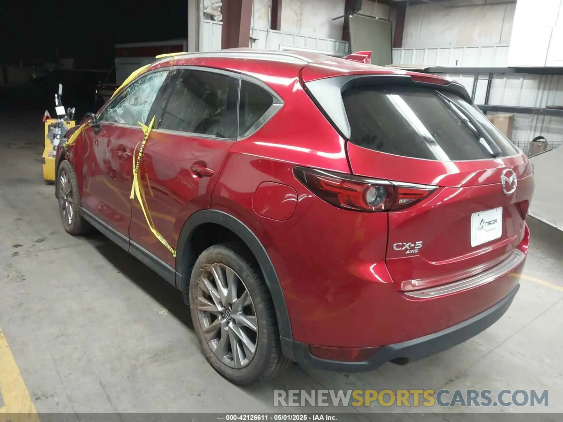 3 fotografías del automóvil dañado JM3KFBDMXM0439350 MAZDA CX-5 2021