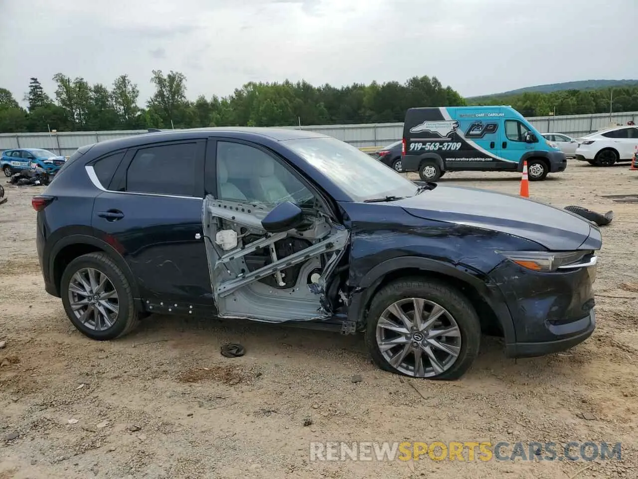 4 fotografías del automóvil dañado JM3KFBDMXM0497796 MAZDA CX-5 2021