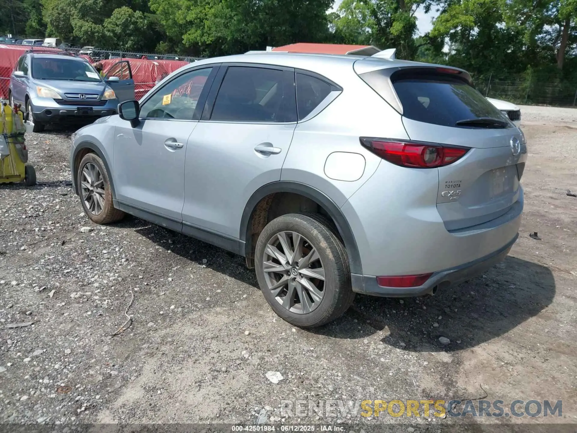 3 fotografías del automóvil dañado JM3KFBDMXM1342451 MAZDA CX-5 2021