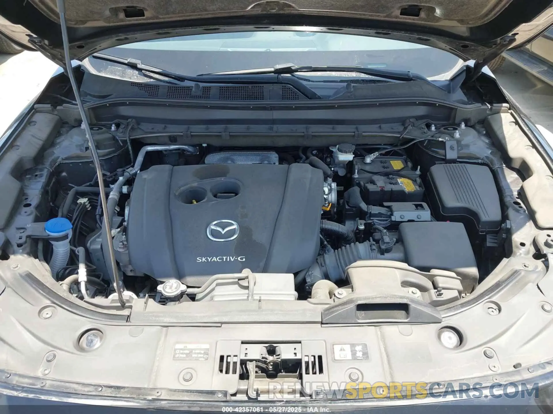 10 fotografías del automóvil dañado JM3KFBDMXM1487182 MAZDA CX-5 2021