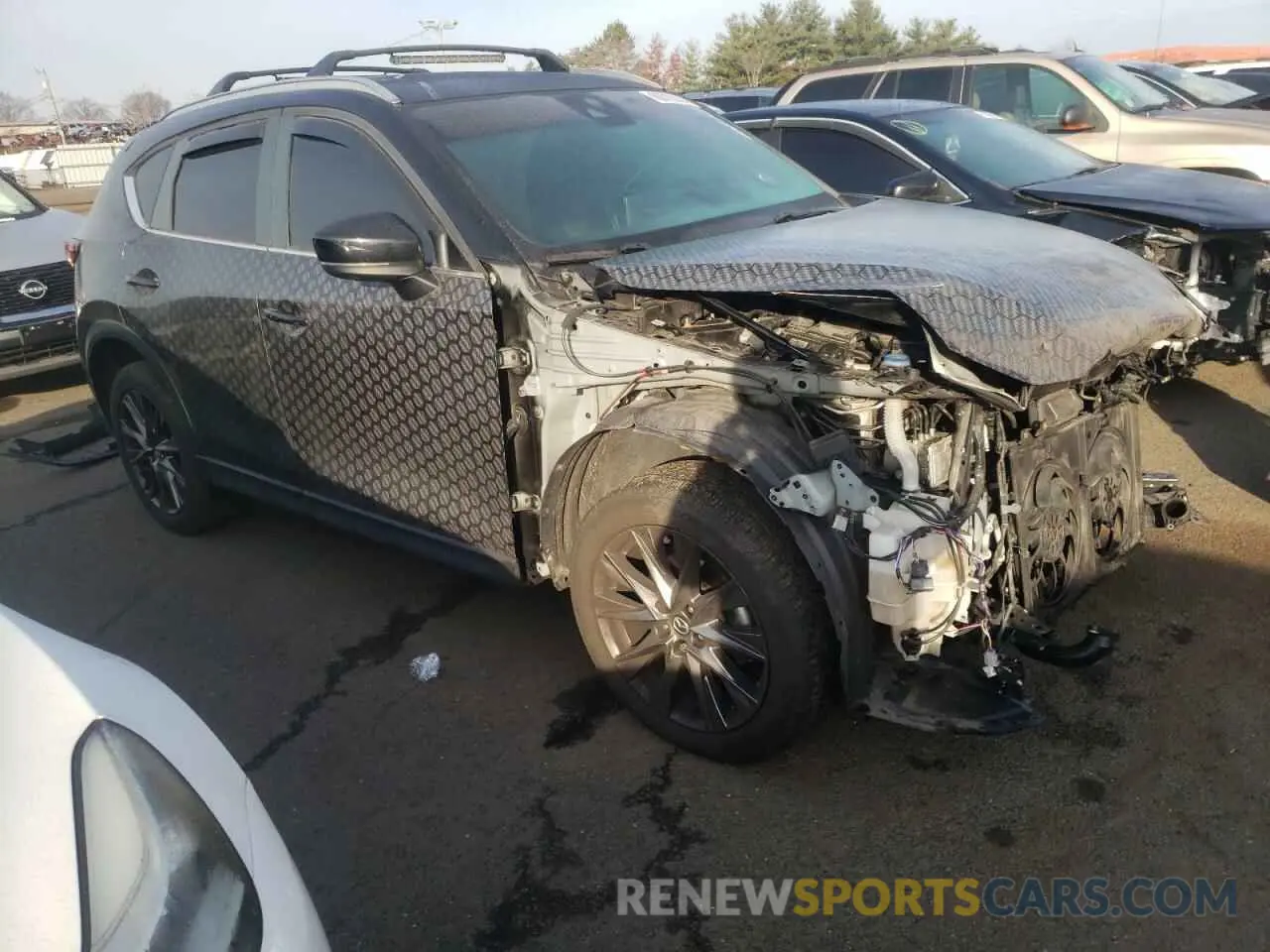 4 fotografías del automóvil dañado JM3KFBEY2M0345187 MAZDA CX-5 2021