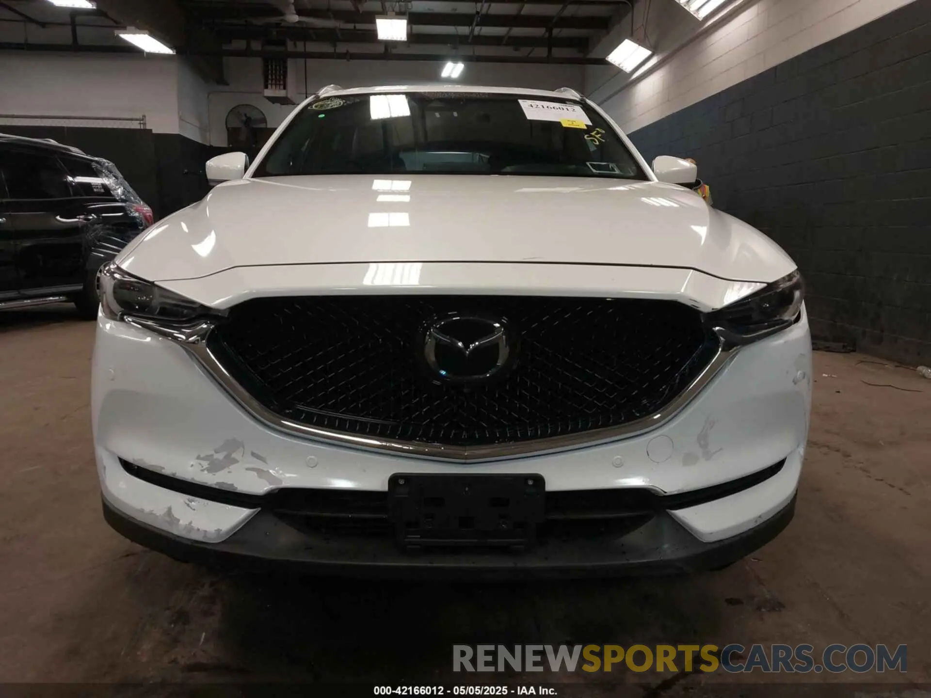 12 fotografías del automóvil dañado JM3KFBEY5M0319425 MAZDA CX-5 2021