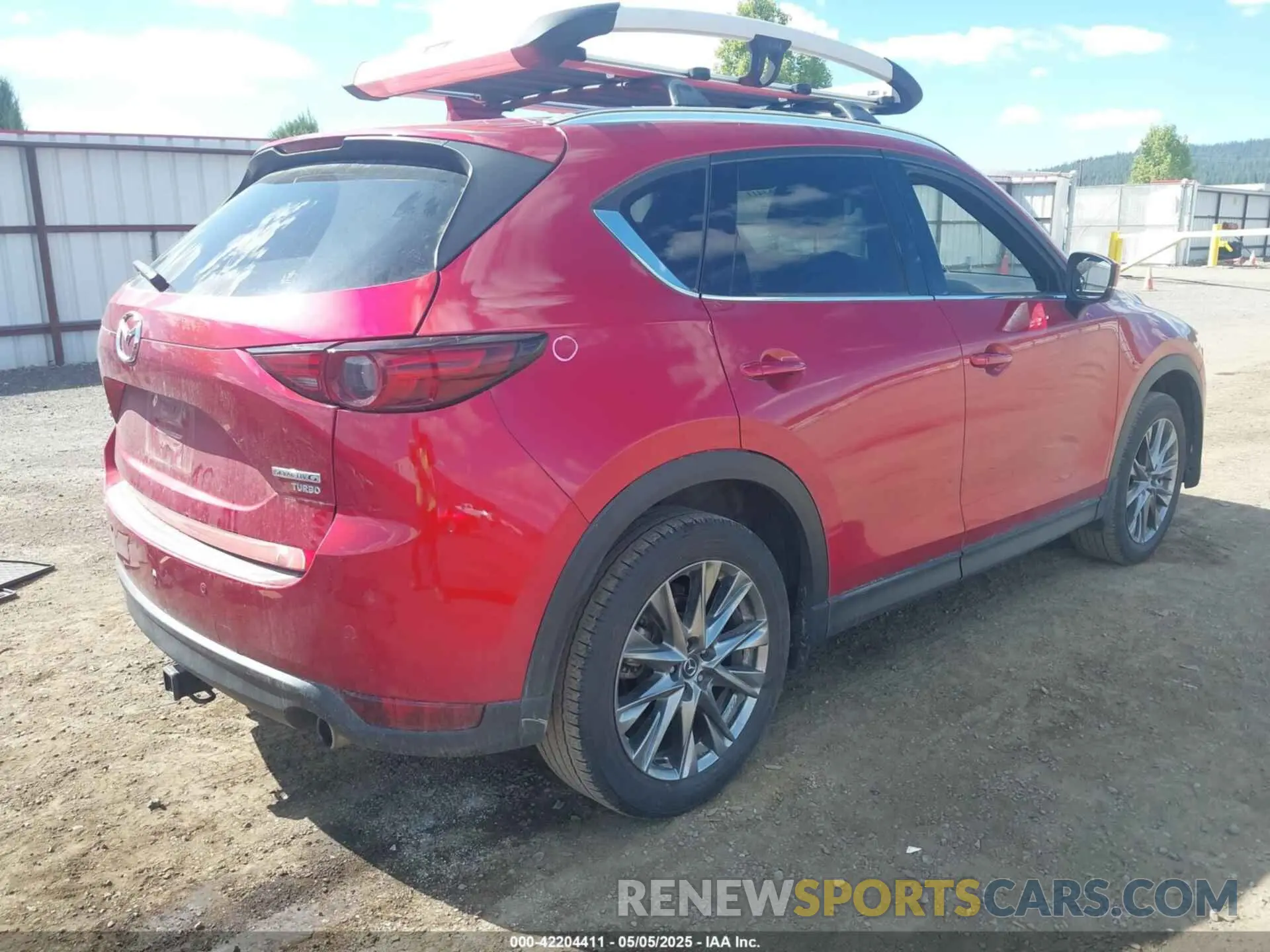 4 fotografías del automóvil dañado JM3KFBEY5M0442075 MAZDA CX-5 2021