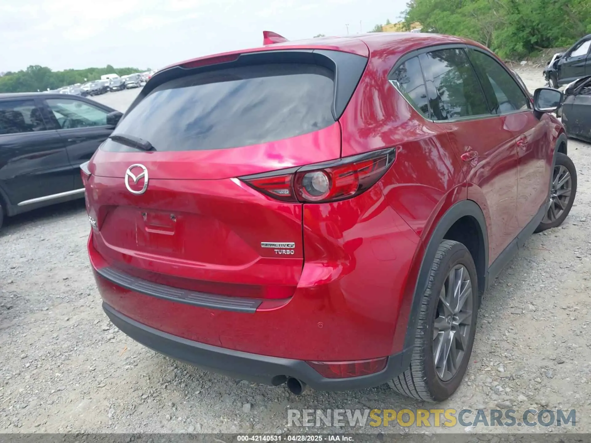 4 fotografías del automóvil dañado JM3KFBEY6M0419842 MAZDA CX-5 2021