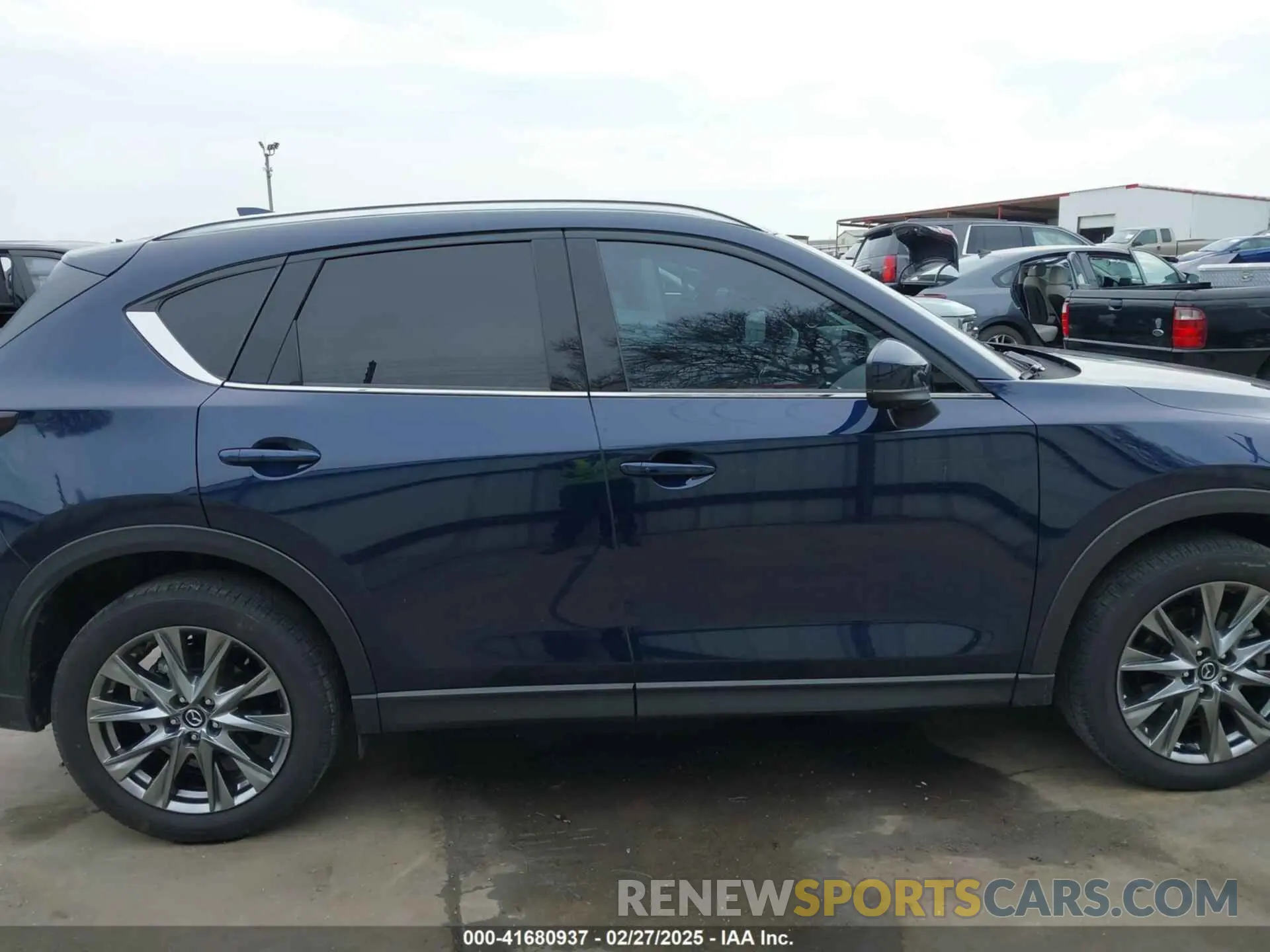 13 fotografías del automóvil dañado JM3KFBEYXM0439513 MAZDA CX-5 2021