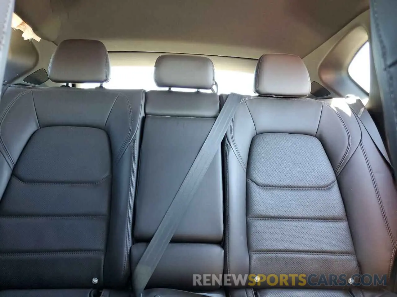 10 fotografías del automóvil dañado JM3KFBEYXM0453766 MAZDA CX-5 2021