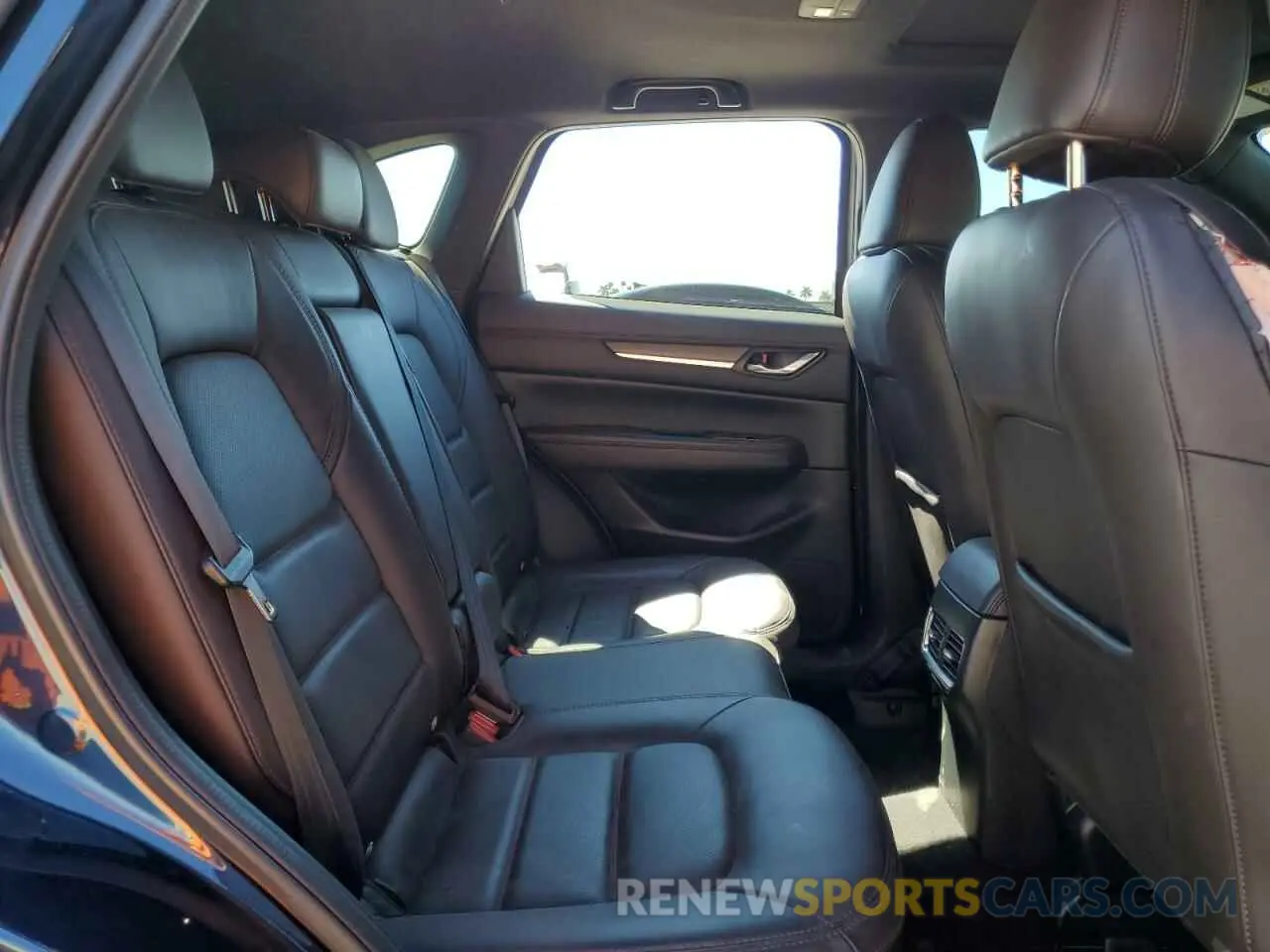 11 fotografías del automóvil dañado JM3KFBEYXM0453766 MAZDA CX-5 2021