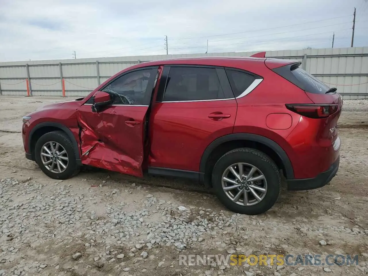 2 fotografías del automóvil dañado JM3KFBAM6N0614716 MAZDA CX-5 2022