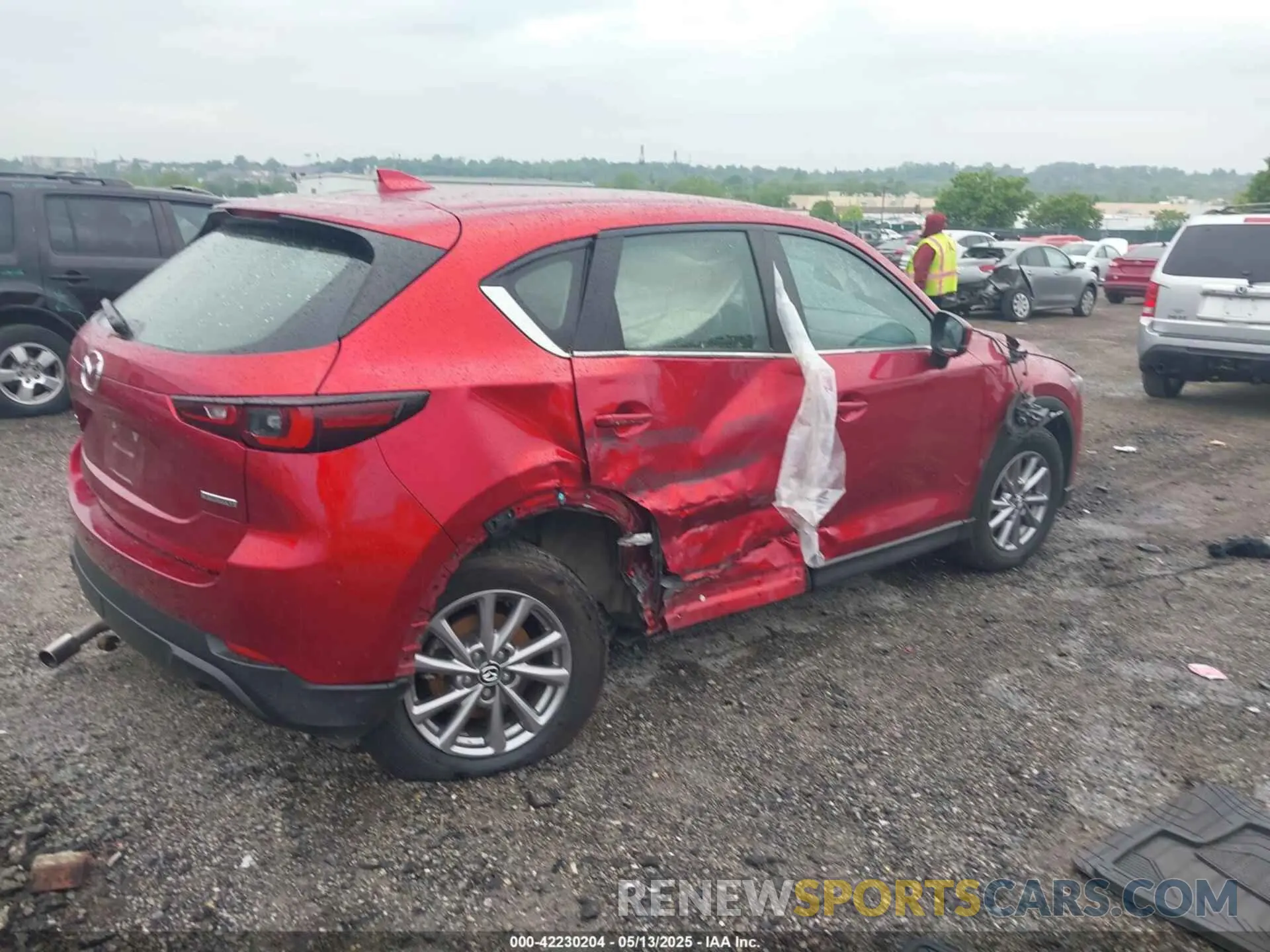4 fotografías del automóvil dañado JM3KFBAM8N0536505 MAZDA CX-5 2022
