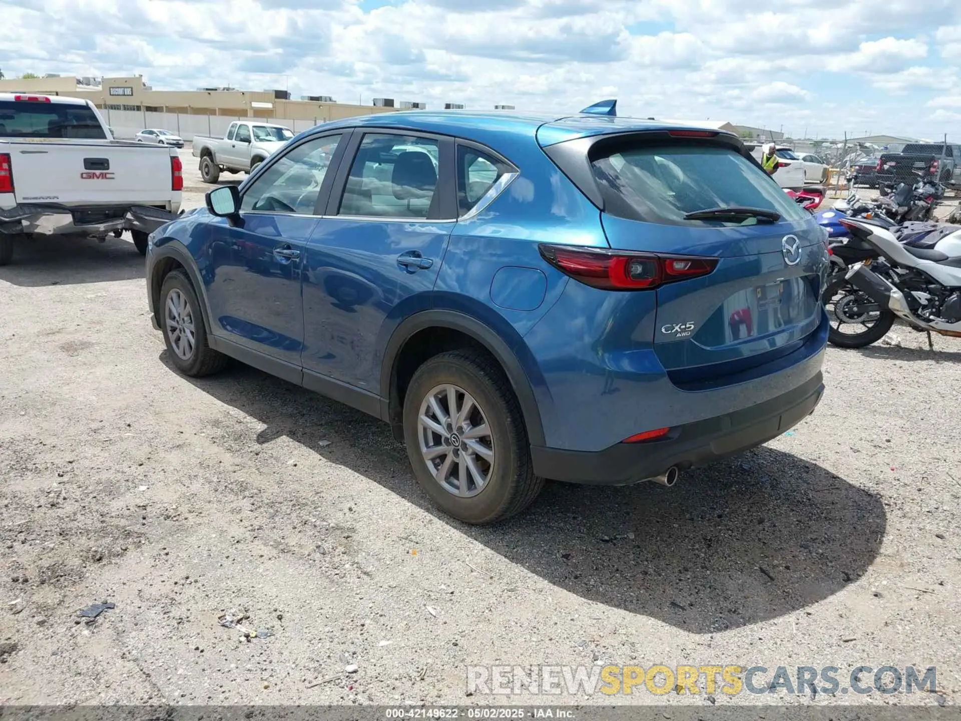 3 fotografías del automóvil dañado JM3KFBAM8N0546824 MAZDA CX-5 2022
