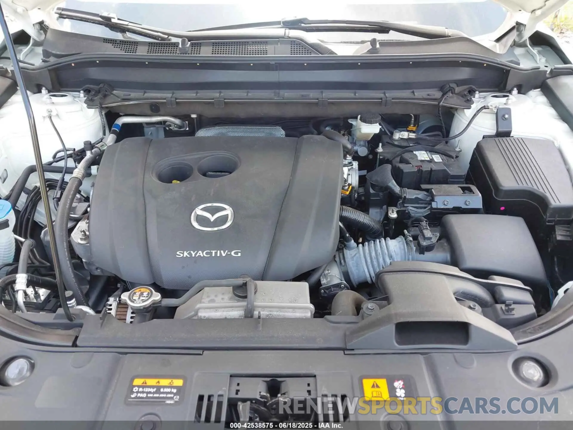 10 fotografías del automóvil dañado JM3KFBAM8N0564711 MAZDA CX-5 2022