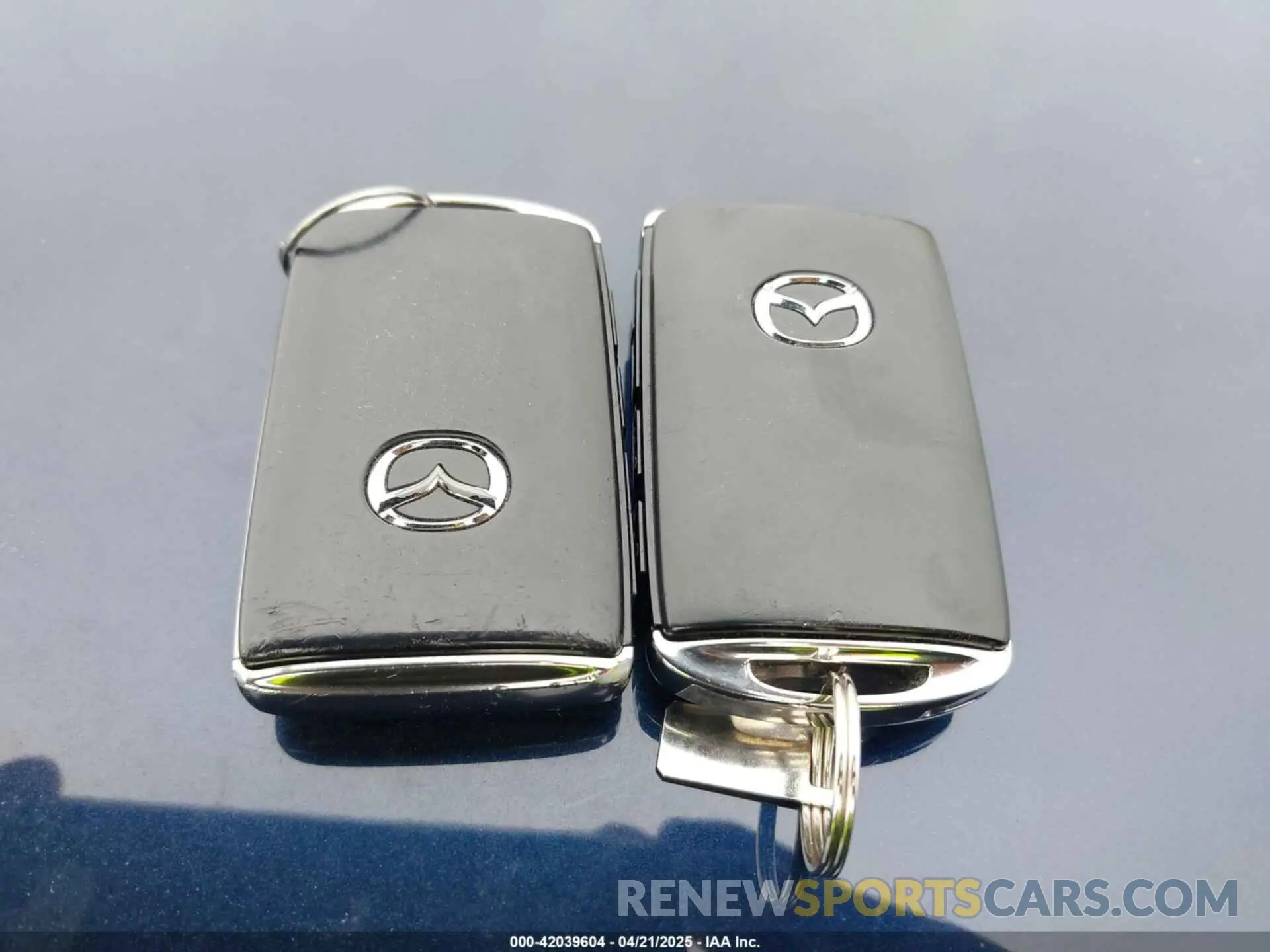 11 fotografías del automóvil dañado JM3KFBAY2N0640992 MAZDA CX-5 2022