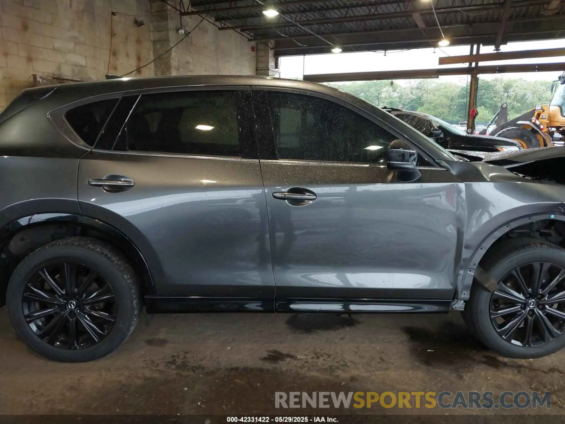14 fotografías del automóvil dañado JM3KFBAY3N0534020 MAZDA CX-5 2022