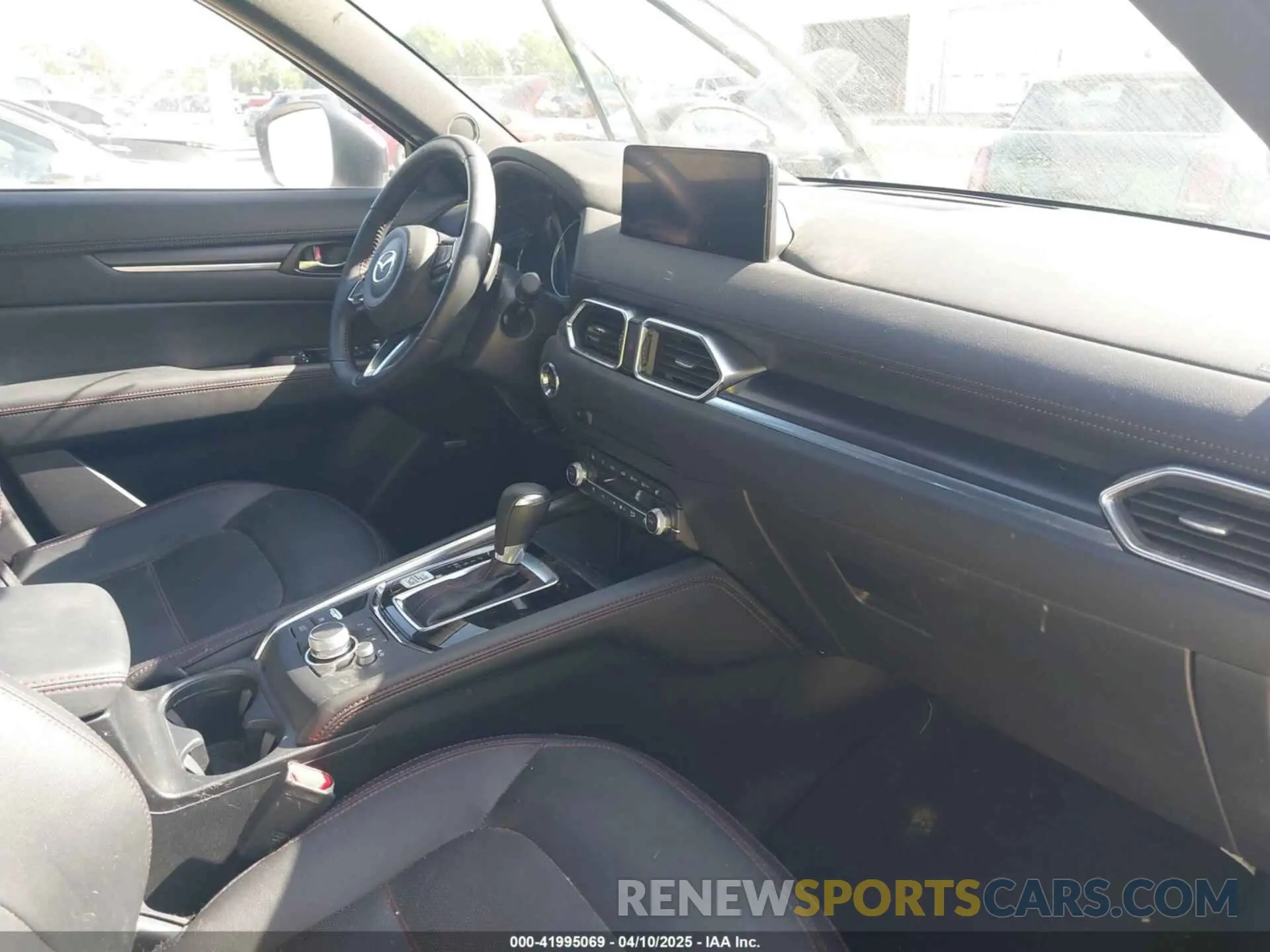 5 fotografías del automóvil dañado JM3KFBAY9N0555566 MAZDA CX-5 2022