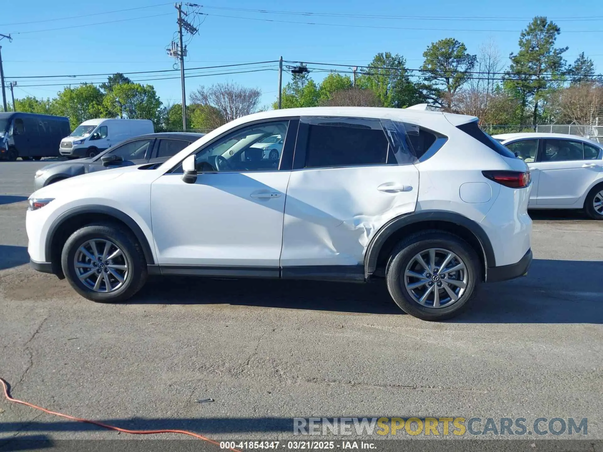 14 fotografías del automóvil dañado JM3KFBBM2N0558725 MAZDA CX-5 2022