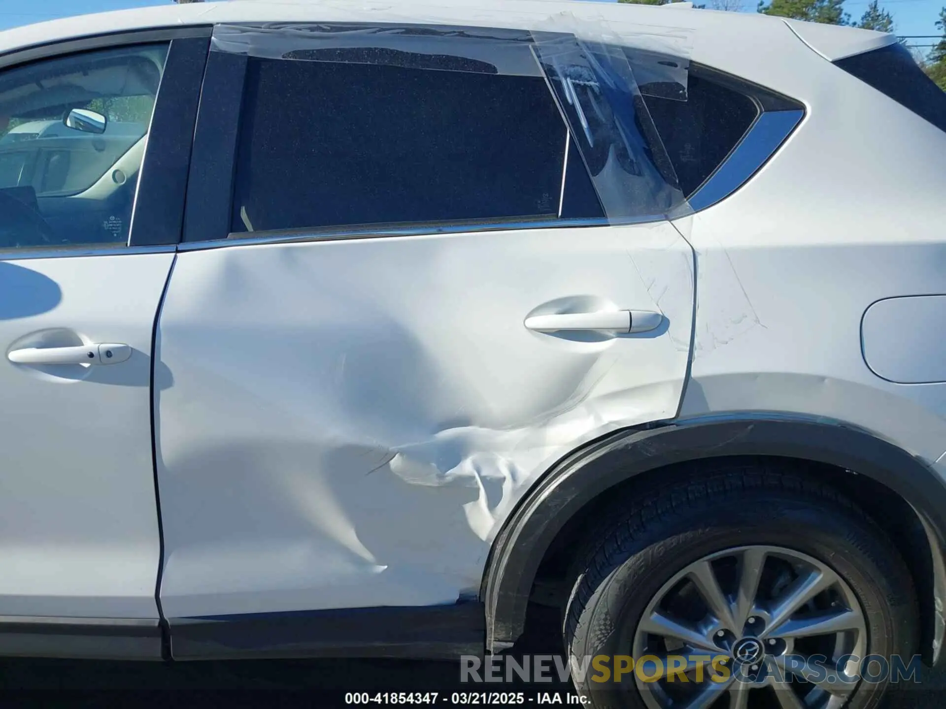 6 fotografías del automóvil dañado JM3KFBBM2N0558725 MAZDA CX-5 2022