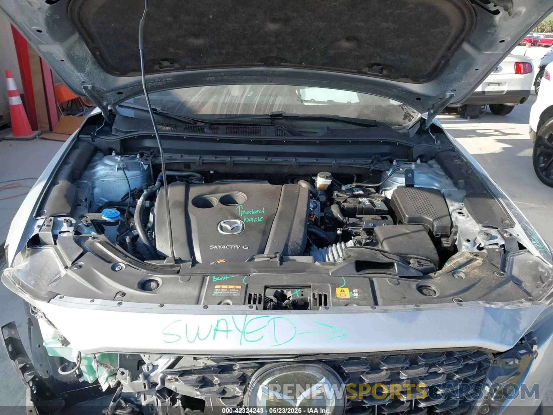 10 fotografías del automóvil dañado JM3KFBBM2N0598920 MAZDA CX-5 2022