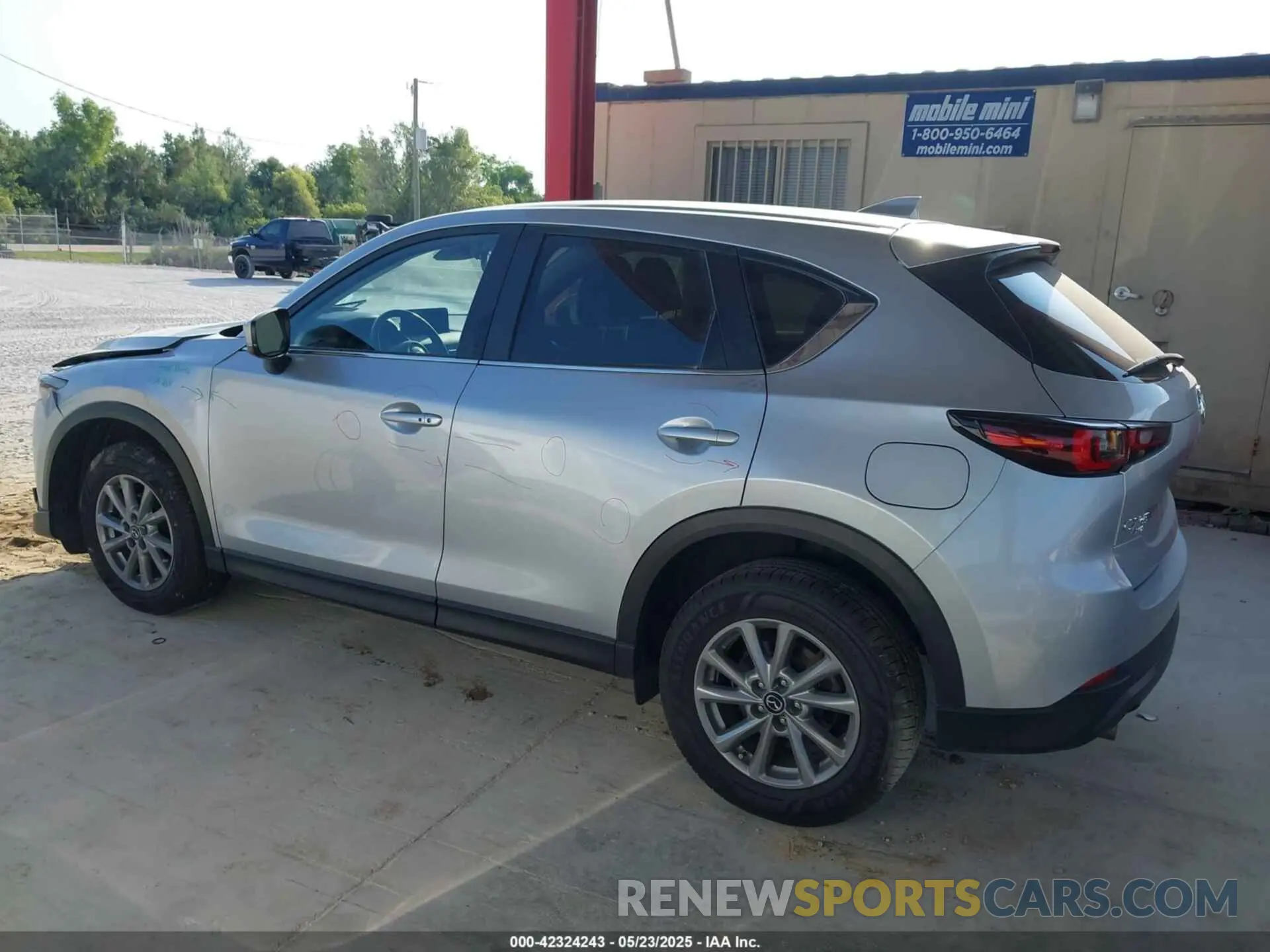 15 fotografías del automóvil dañado JM3KFBBM2N0598920 MAZDA CX-5 2022