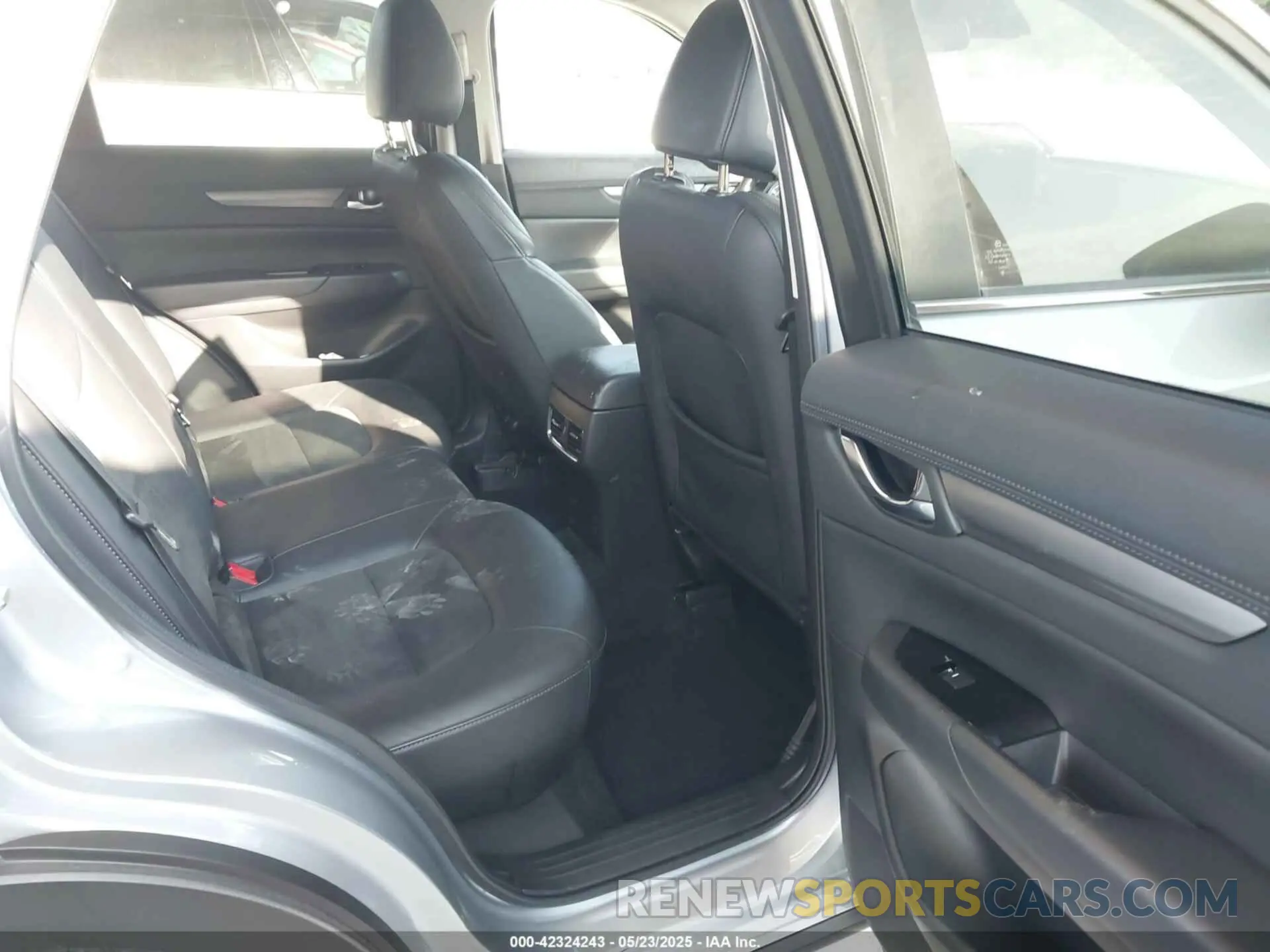 8 fotografías del automóvil dañado JM3KFBBM2N0598920 MAZDA CX-5 2022