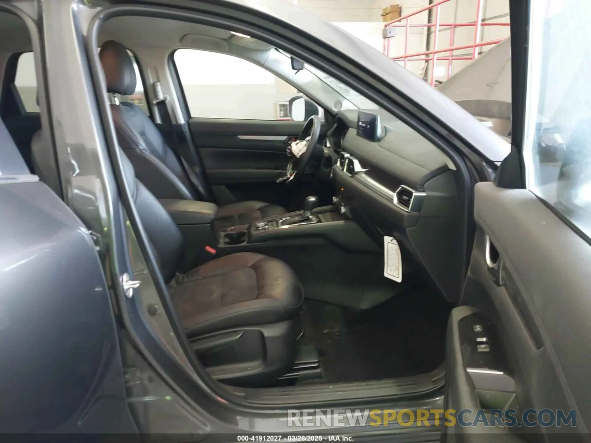 5 fotografías del automóvil dañado JM3KFBBM3N0530416 MAZDA CX-5 2022