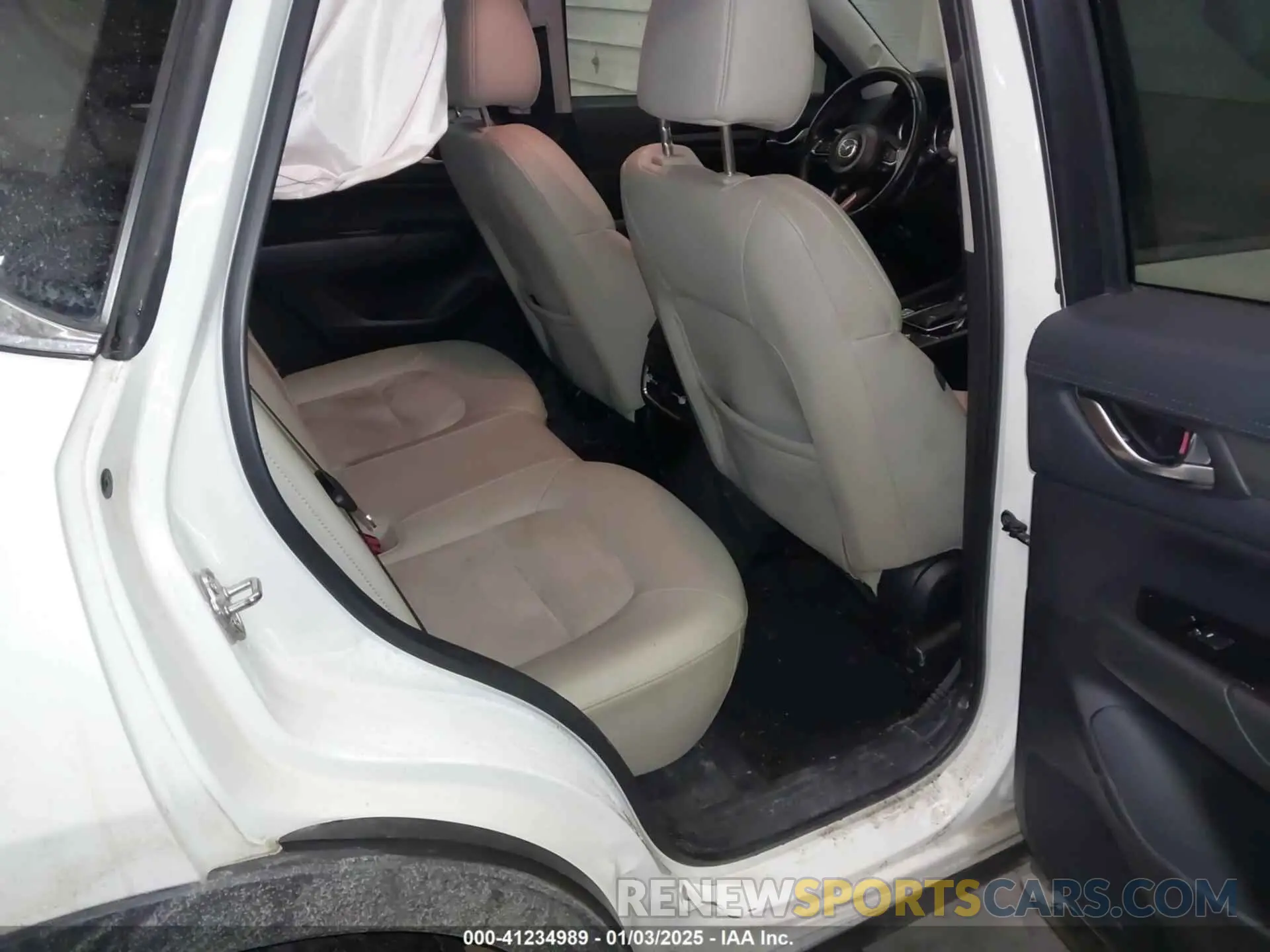 8 fotografías del automóvil dañado JM3KFBBM3N0534644 MAZDA CX-5 2022