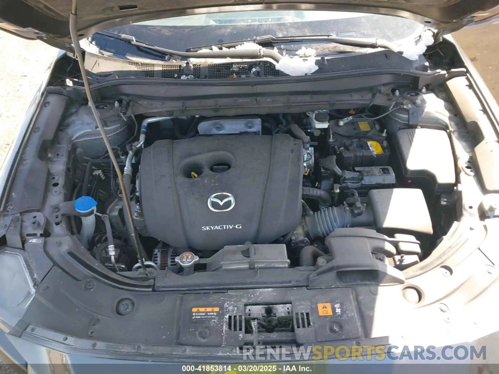 10 fotografías del automóvil dañado JM3KFBBM4N0599650 MAZDA CX-5 2022