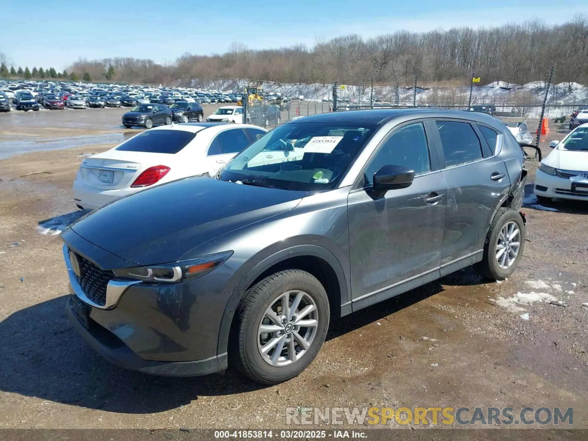 2 fotografías del automóvil dañado JM3KFBBM4N0599650 MAZDA CX-5 2022