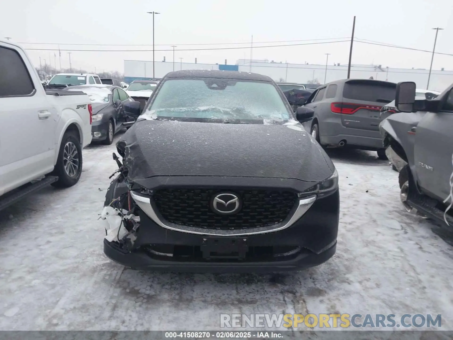 12 fotografías del automóvil dañado JM3KFBBM5N0540879 MAZDA CX-5 2022