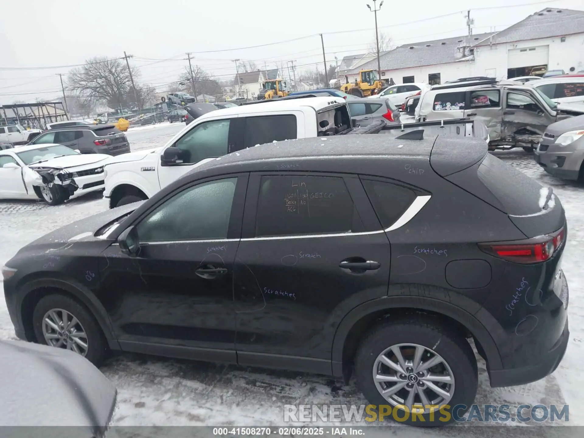 14 fotografías del automóvil dañado JM3KFBBM5N0540879 MAZDA CX-5 2022