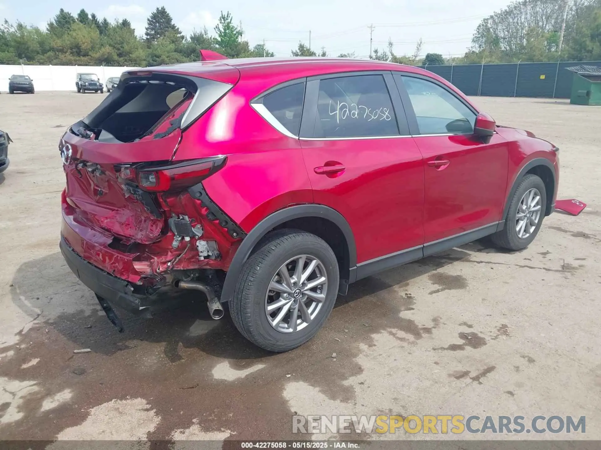4 fotografías del automóvil dañado JM3KFBBM7N0528989 MAZDA CX-5 2022