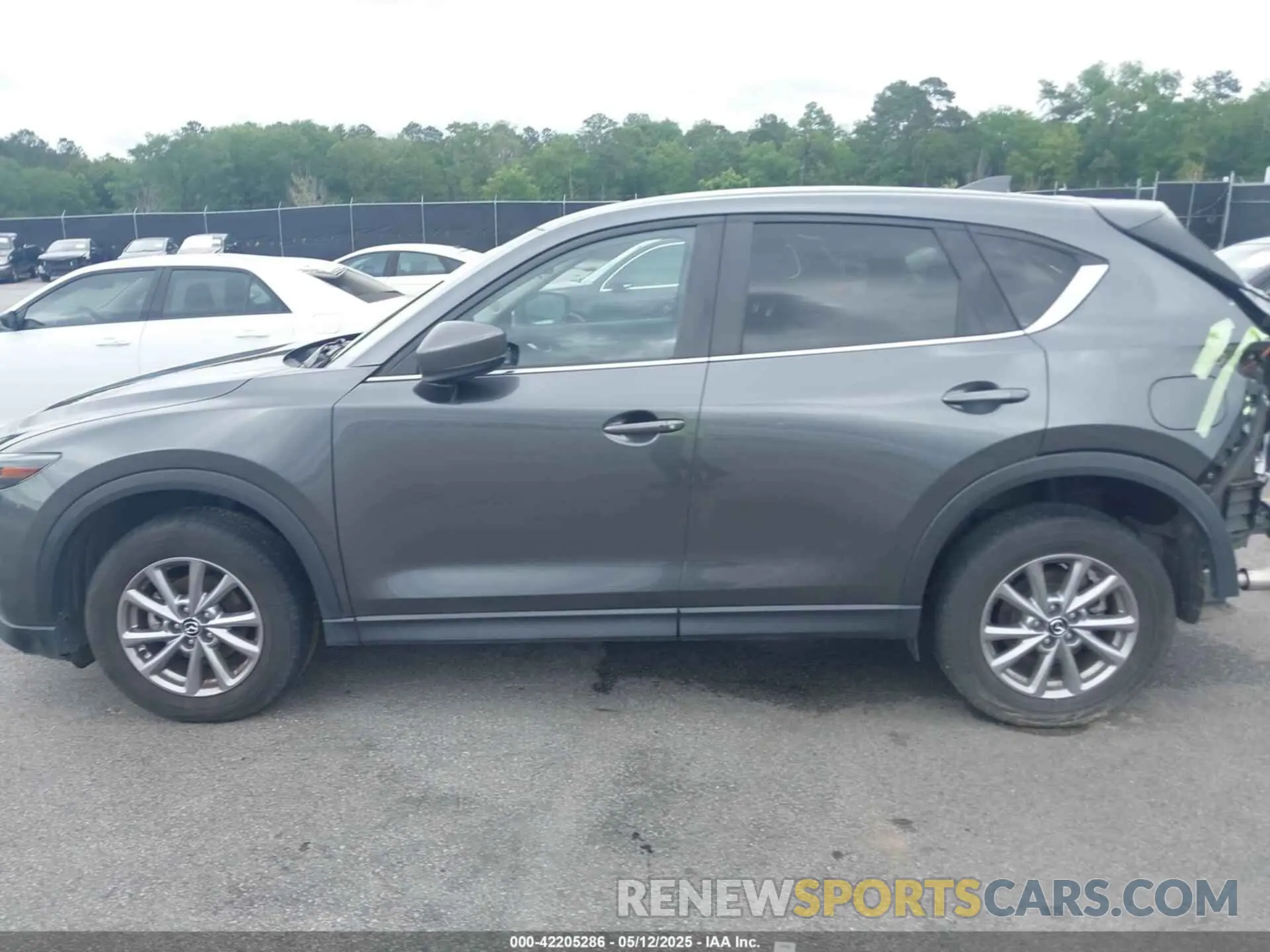 15 fotografías del automóvil dañado JM3KFBBM7N0533674 MAZDA CX-5 2022
